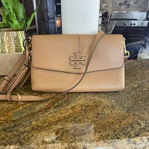Tory Burch handbag .. used very little.  Perfect condition!